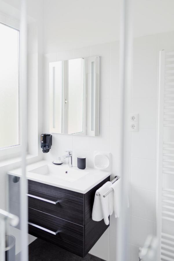 Muellner Smart Hotel Wien Self Check In Bagian luar foto